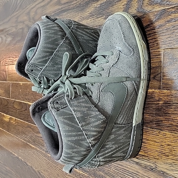 Nike dunk sky hi wedge trainers - Picture 2 of 2